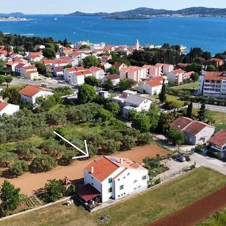 Marina * Sveti Filip i Jakov