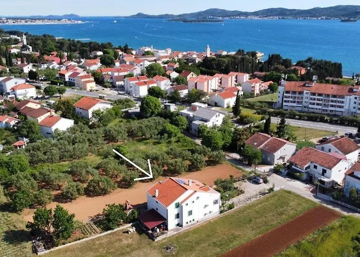 Marina * Sveti Filip i Jakov