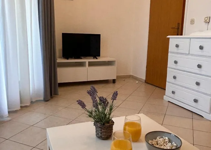 Marina Апартаменты *